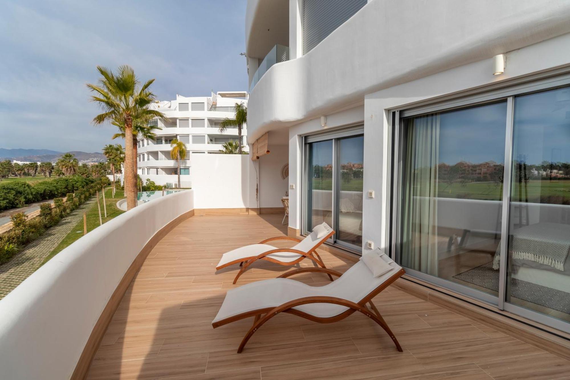 Rentitspain Apartamento Serena Terraza Con Vista A Golf Motril Exterior photo